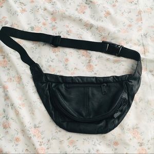 Black Fanny Pack/ Waist Bag/Belt Bag